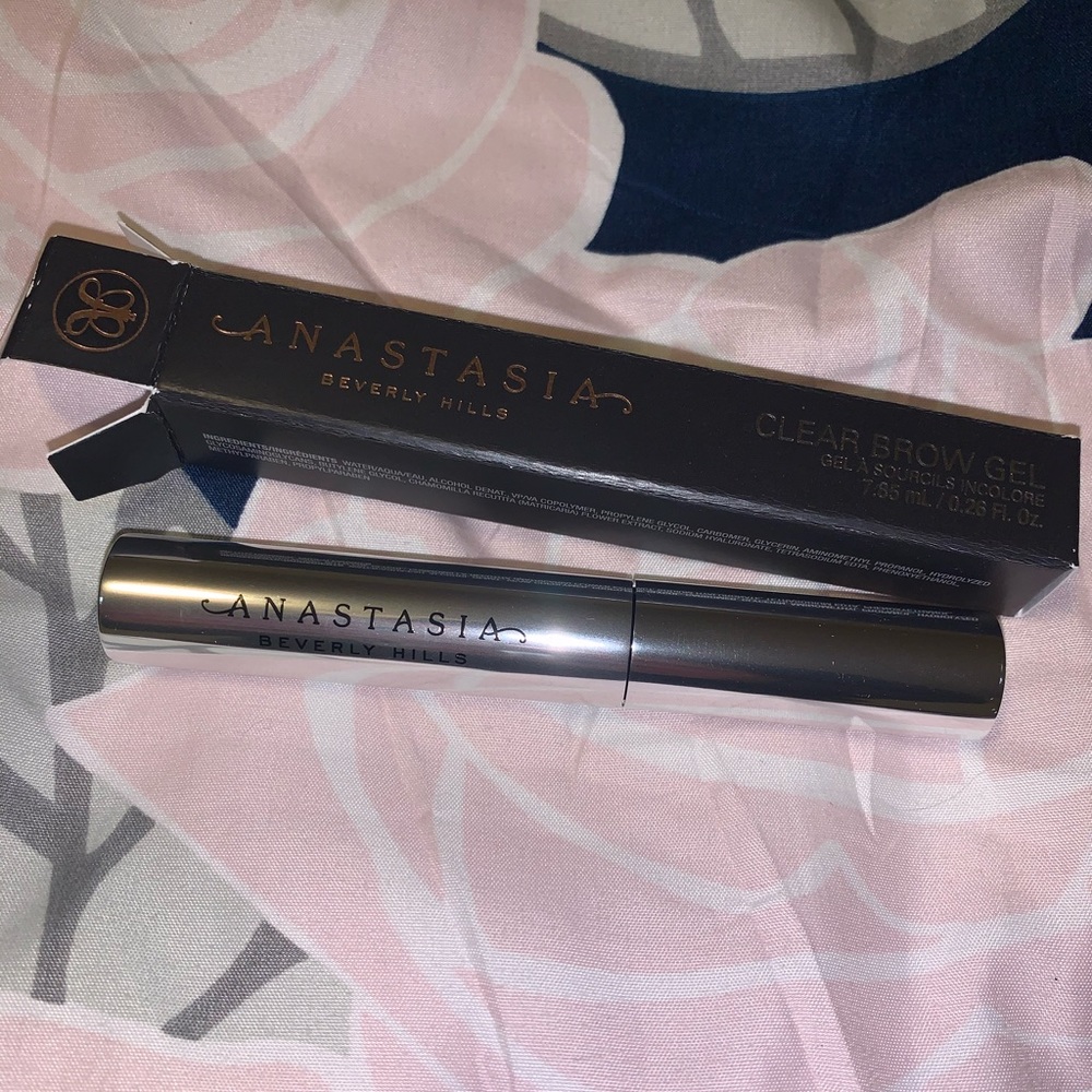 Clear Brow Gel!